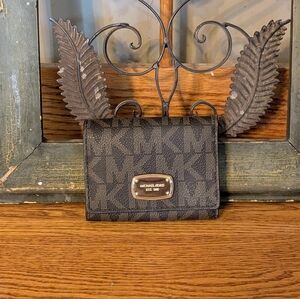 Michael Kors Jet Set Small Signature Wallet